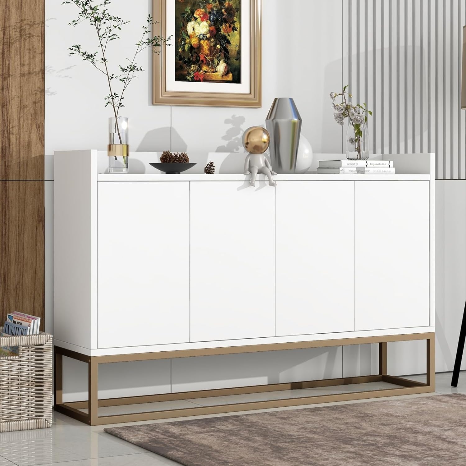 Buffet blanc moderne avec pieds metalliques dores, quatre portes et rangement spacieux, dimensions 120 x 30 x 80 cm pour salon cuisine ou repas